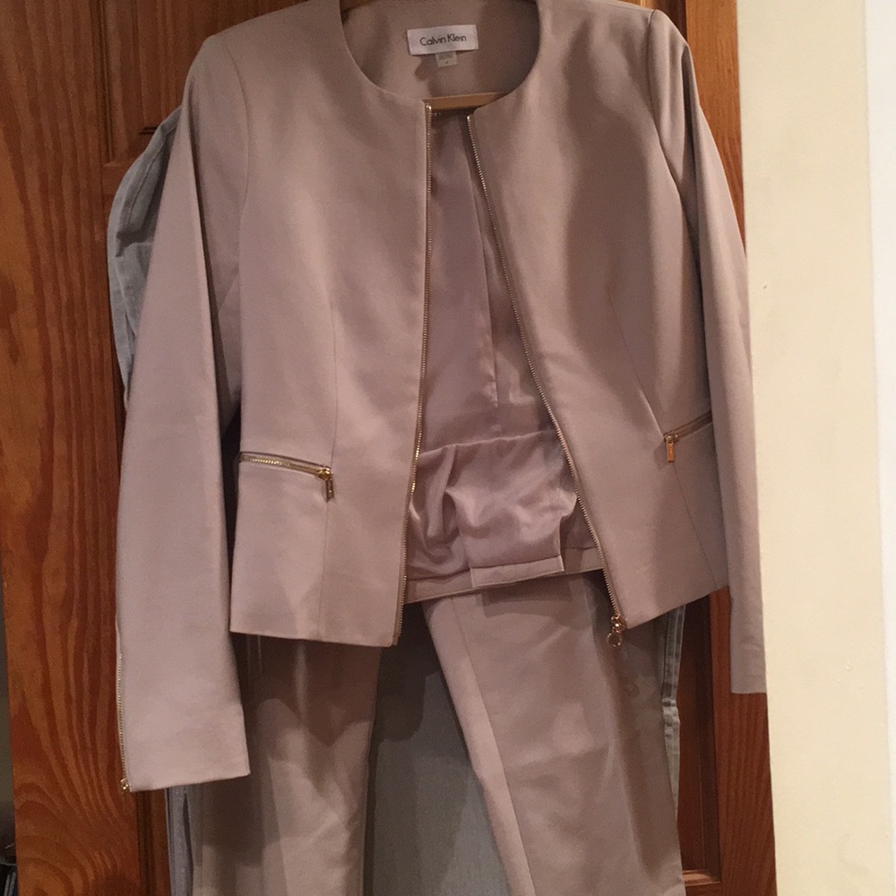 Calvin Klein Pant Suit